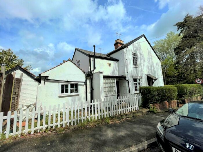 3 Bedroom Semi-Detached House For Sale In Priory Road, Ascot, Berkshire, SL5