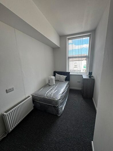 4 Bedroom Flat To Rent In St. Helens Road, Ormskirk, Lancashire, L39