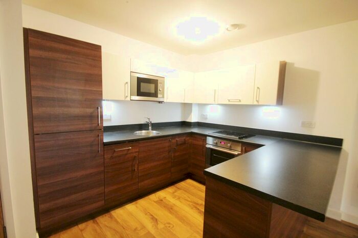 1 Bedroom Flat To Rent In Park Lodge Avenue, West Drayton, UB7