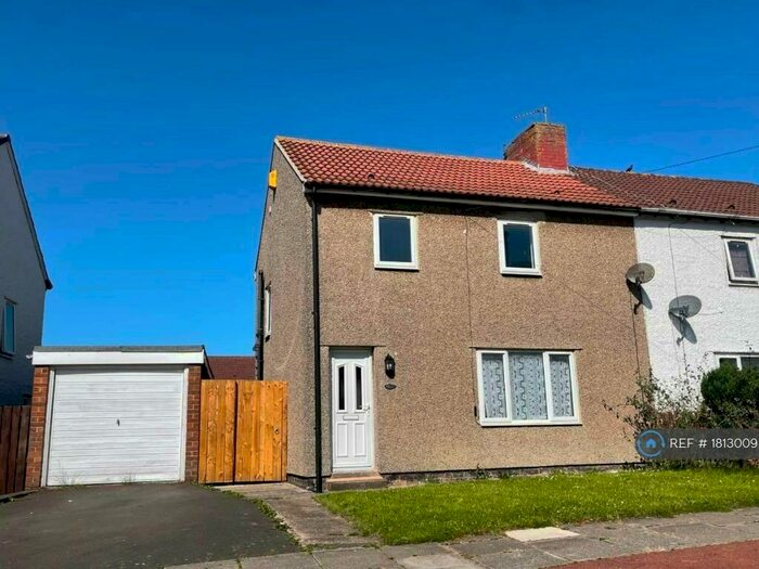 3 Bedroom Semi-Detached House To Rent In Killingworth Avenue, Newcastle Upon Tyne, NE27