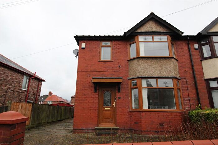 3 Bedroom Detached House To Rent In Freckleton Road, St. Helens, WA10