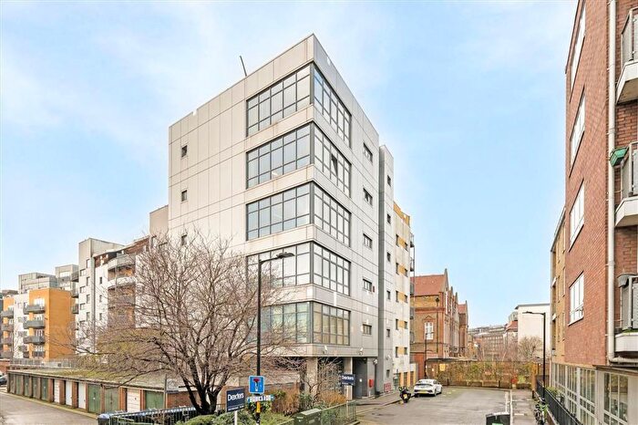 1 Bedroom Flat For Sale In Lant Street, London Bridge, SE1