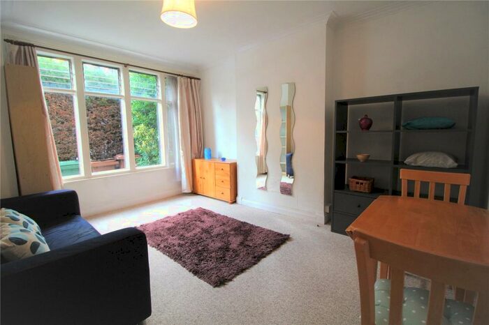 1 Bedroom Maisonette To Rent In Sumner Road, Harrow, HA1