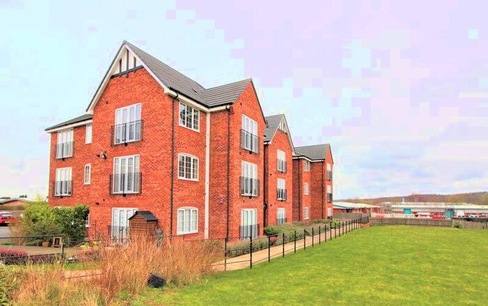 2 Bedroom Flat To Rent In Newark Court, Ollerton, NG22