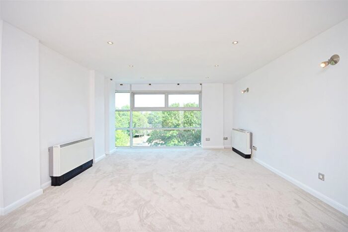 1 Bedroom Flat To Rent In Leeman Road, York, YO26