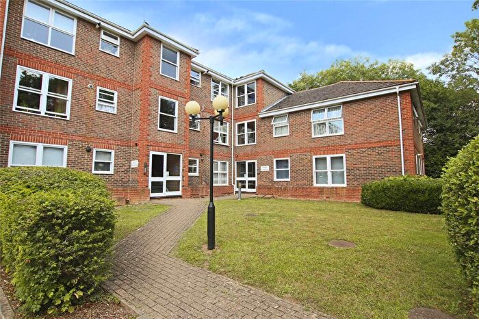 1 Bedroom Apartment To Rent In Warren Down, Bracknell, Berkshire, RG42