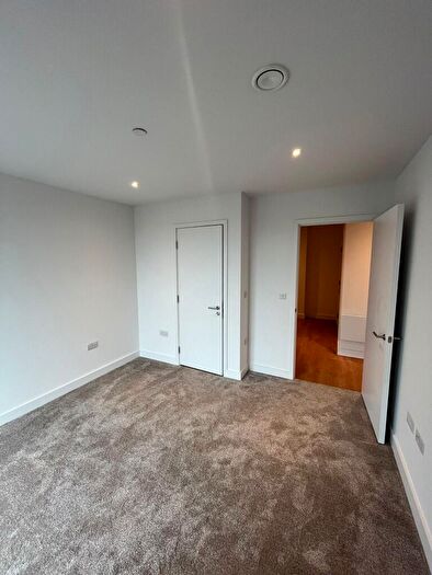 2 Bedroom Apartment To Rent In Park View, Dantzic Street, Manchester, Greater Manchester, M4