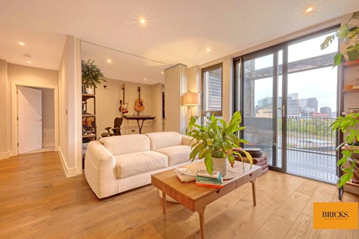 2 Bedroom Apartment To Rent In Legacy House, Roach Road, London, E3