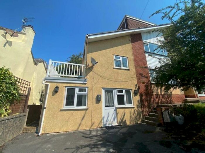 1 Bedroom House To Rent In Milton Hill, Worlebury, Weston-super-Mare, BS22