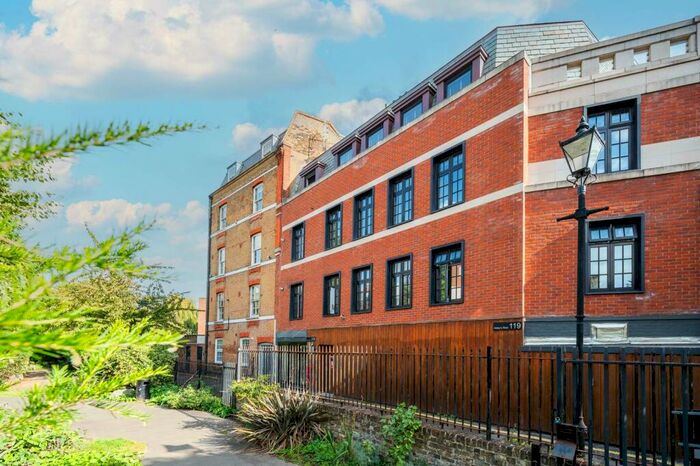 2 Bedroom Flat To Rent In Asteys Row, Canonbury, London, N1