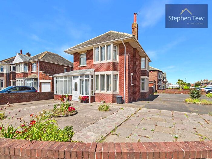 3 Bedroom Detached House For Sale In Bosworth Place, Blackpool, FY4