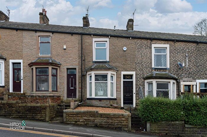 3 Bedroom Terraced House To Rent In Brunshaw Road, Burnley, BB10