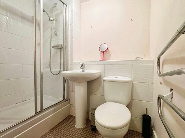 1 Bedroom Flat For Sale In Renolds House, Lamba Court, Salford, M5