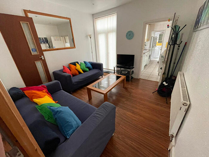 5 Bedroom House To Rent In Rookery Road, Selly Oak, West Midlands, B29