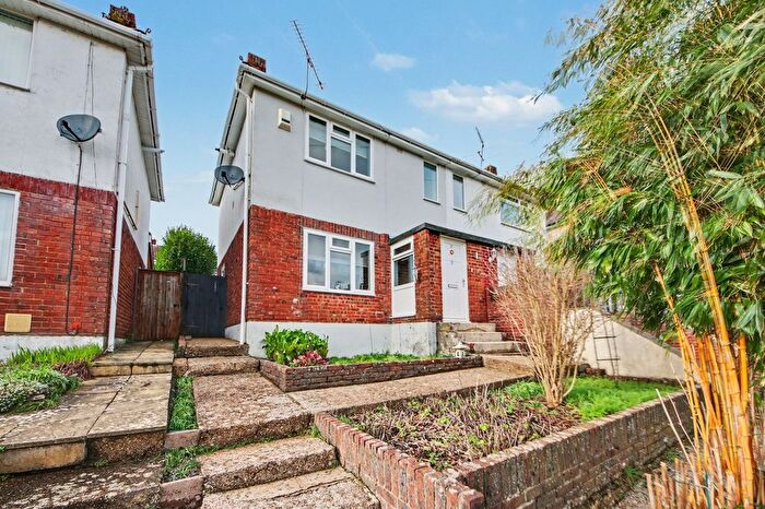 2 Bedroom Semi-Detached House For Sale In Ferndene Way, Midanbury, SO18