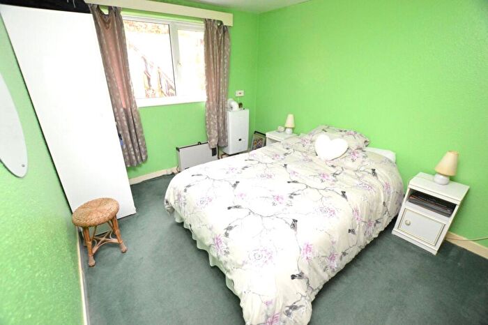 3 Bedroom Terraced House For Sale In Coombe Park, Saltash, Cornwall, PL12