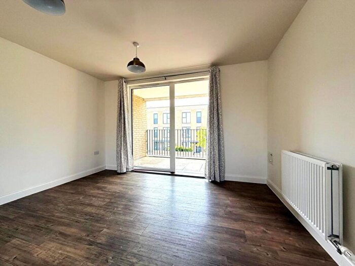 2 Bedroom Apartment To Rent In Osprey Drive, Trumpington, Cambridge, CB2