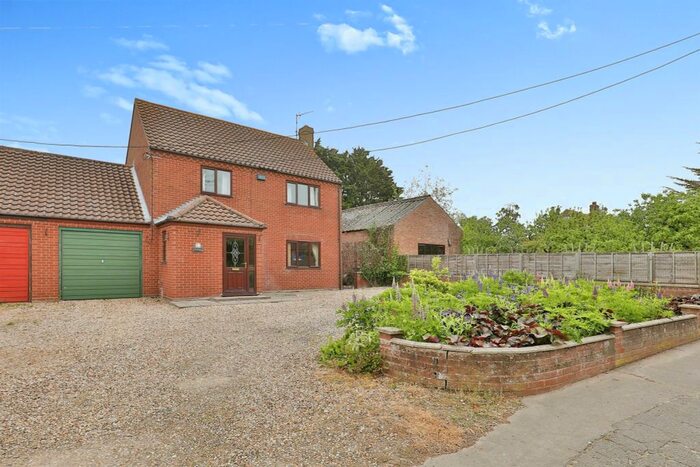 3 Bedroom Detached House For Sale In Fakenham Road, Great Ryburgh, Fakenham, NR21