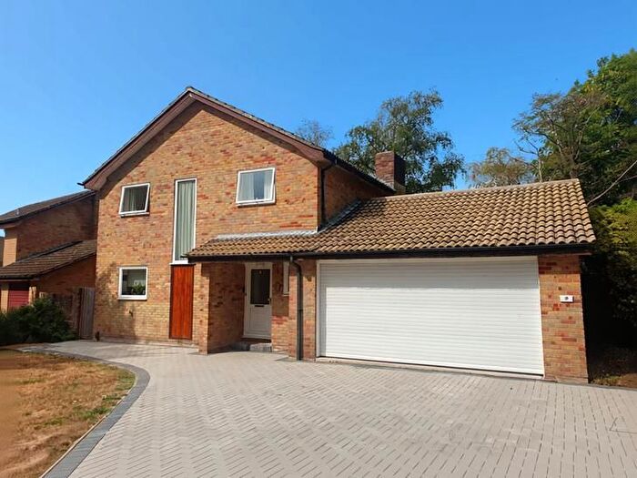 4 Bedroom Detached House To Rent In Sovereign Way, Eastleigh, SO50