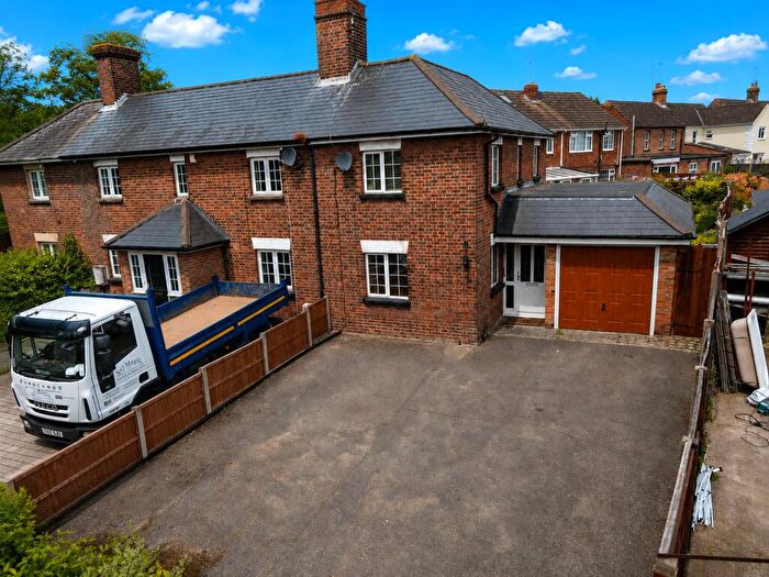 3 Bedroom End Of Terrace House For Sale In Tavistock Place, Houghton Regis, Bedfordshire, Bedfordshire, LU5