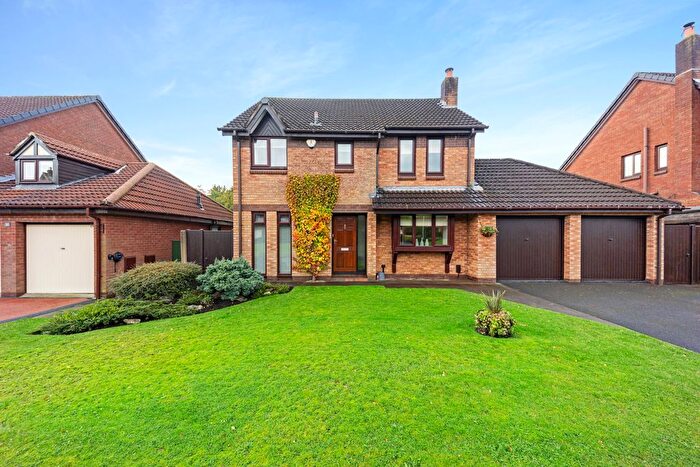 4 Bedroom Detached House For Sale In Conisber Close, Egerton, Bolton, BL7