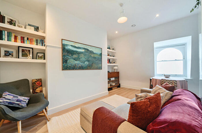 1 Bedroom Flat For Sale In North Eastern Chambers, Station Square, Harrogate, North Yorkshire, HG1