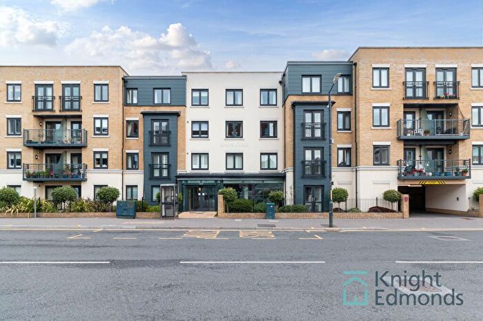 2 Bedroom Apartment To Rent In King Street, Kings Lodge, ME14