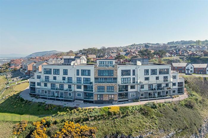 2 Bedroom Flat For Sale In Penmaen Bod Elias, Old Colwyn, LL29