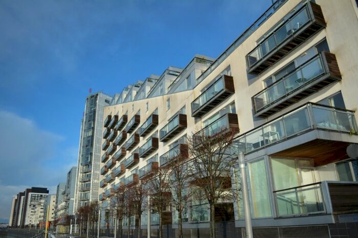 2 Bedroom Flat To Rent In Meadowside Quay Walk, Glasgow Harbour, Glasgow, G11