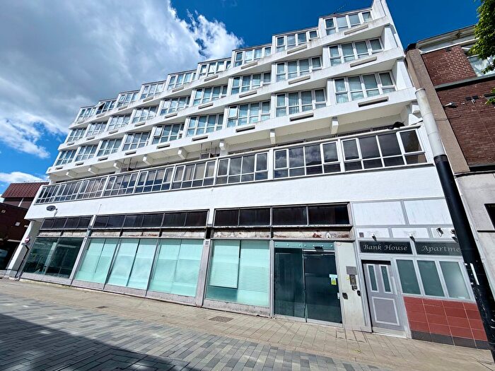 1 Bedroom Flat To Rent In Church Street, St. Helens, WA10