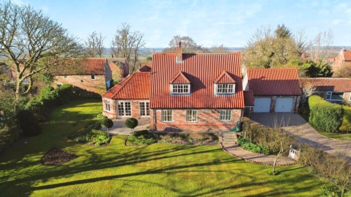 3 Bedroom Detached House For Sale In Tawny Wood, High Street, Gringley- On- The- Hill, DN10