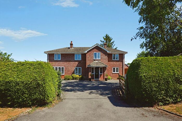 4 Bedroom Detached House For Sale In Picket Twenty, Andover, SP11