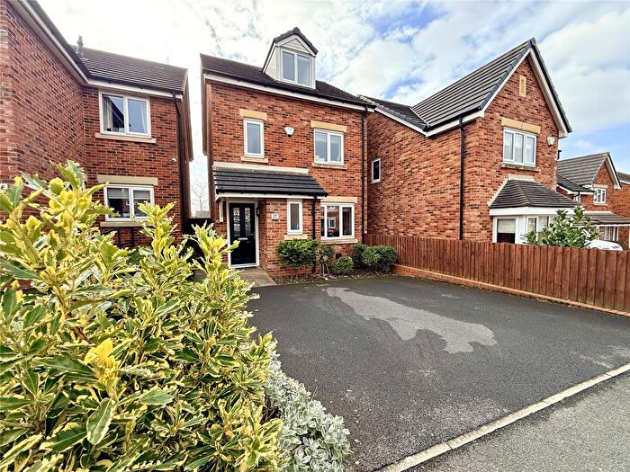 4 Bedroom Town House For Sale In Truno Close, Blackpool, Lancashire, FY3