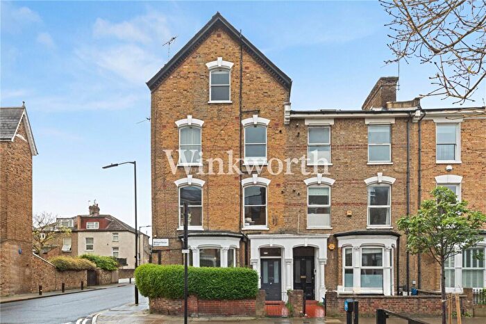 1 Bedroom Apartment For Sale In Wilberforce Road, London, N4