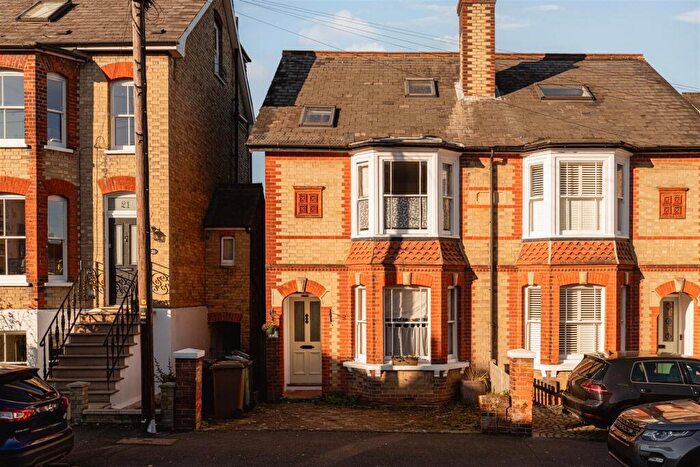 5 Bedroom Semi Detached House For Sale In St. Marys Road, Reigate, RH2