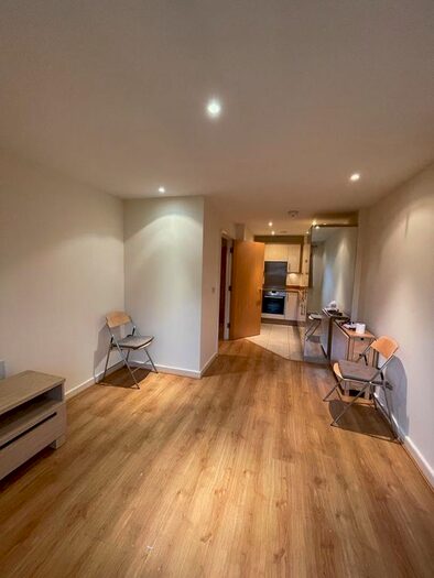 1 Bedroom Flat To Rent In Agate Close, London, NW10