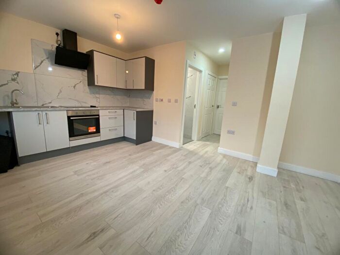 1 Bedroom Apartment To Rent In Chesterfield, S40