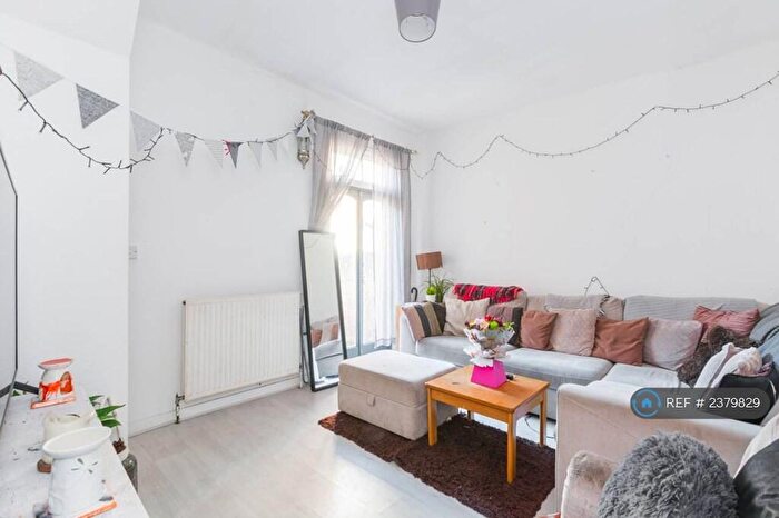 5 Bedroom Terraced House To Rent In Station Road, London, E7