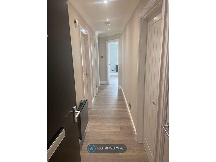 2 Bedroom Flat To Rent In Addison Terrace, Crieff, PH7