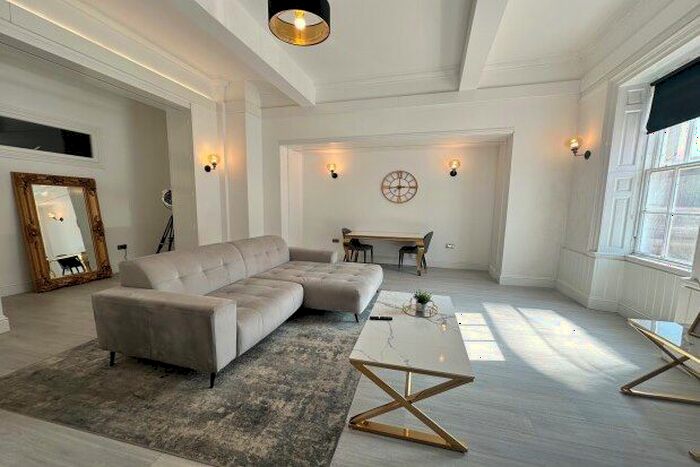 1 Bedroom Flat To Rent In St. Johns North, Wakefield, WF1