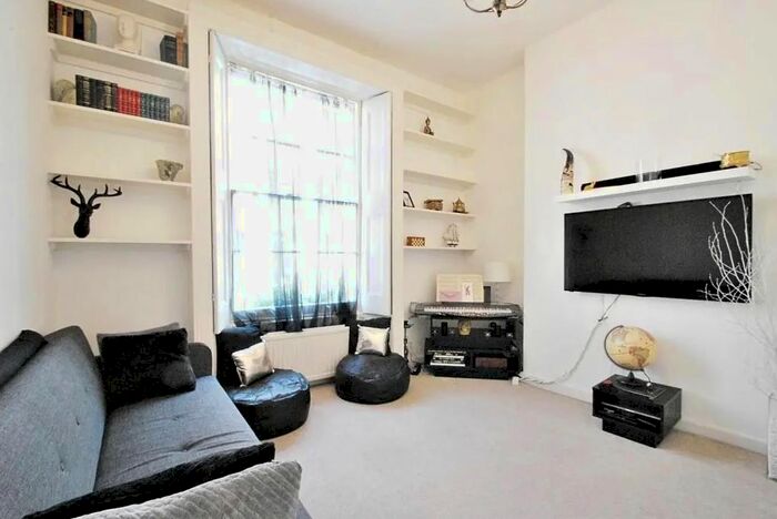 1 Bedroom Flat To Rent In Charlwood Place, London, SW1V