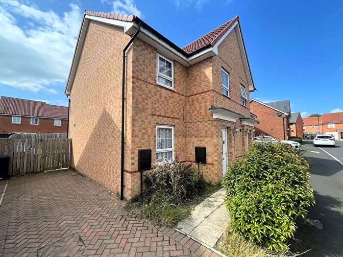 3 Bedroom Semi-Detached House For Sale In Elder Grove, Blakelaw, Newcastle Upon Tyne, NE5