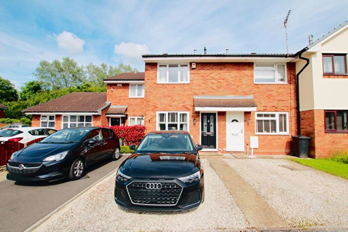 2 Bedroom House To Rent In The Laurels, Kingsbury, B78