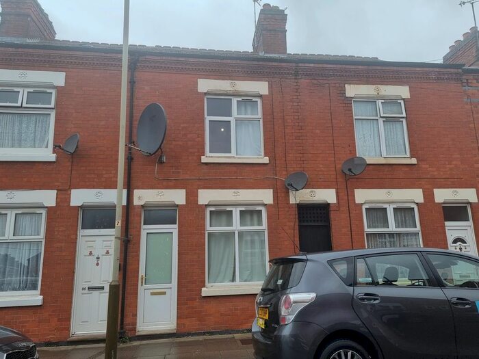 Houses for sale & to rent in LE4 5DF, Abbey Meadows, Abbey Leicester