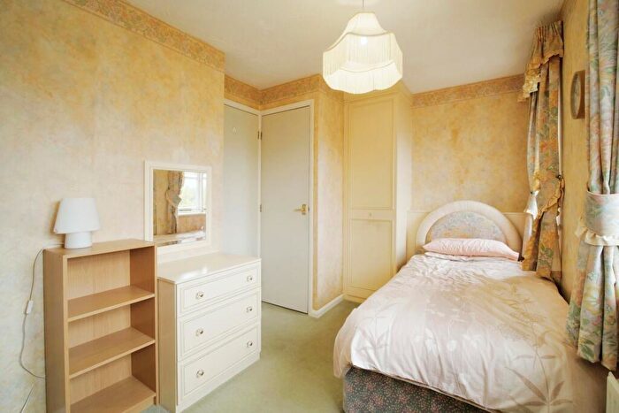 2 Bedroom Semi-Detached House For Sale In Norfolk Road, Weston-super-Mare, Somerset, BS23