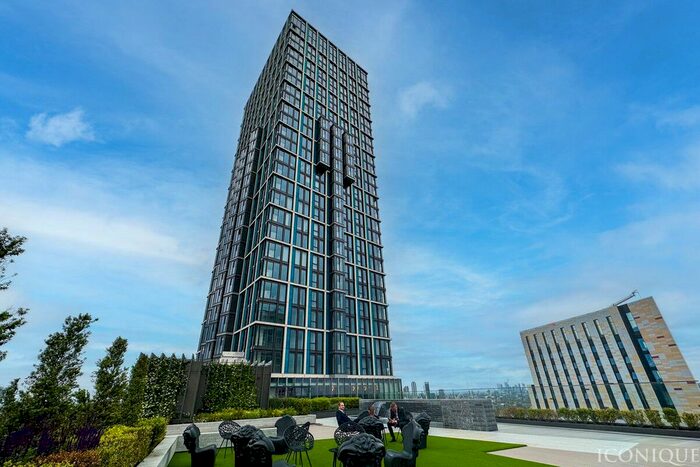 3 Bedroom Flat For Sale In Damac Tower Bondway, London, SW8
