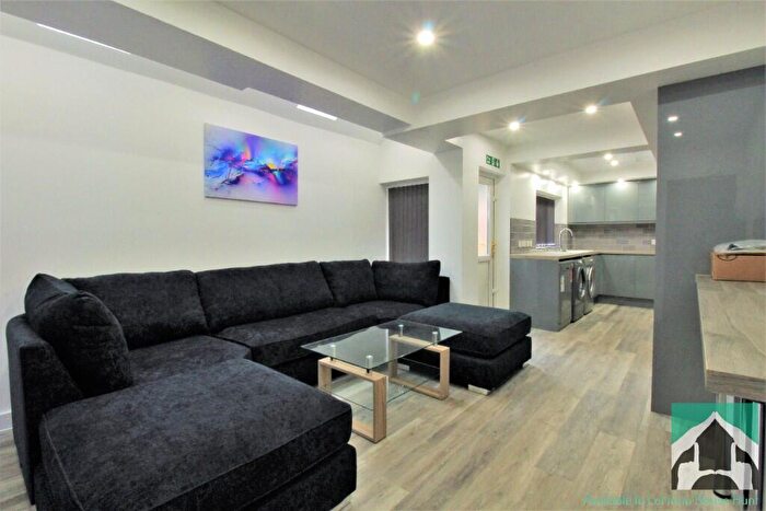 7 Bedroom Terraced House To Rent In Rookery Road, Selly Oak, Birmingham, B29