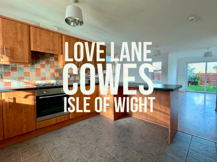 3 Bedroom Semi-Detached House To Rent In Love Lane, Cowes, PO31