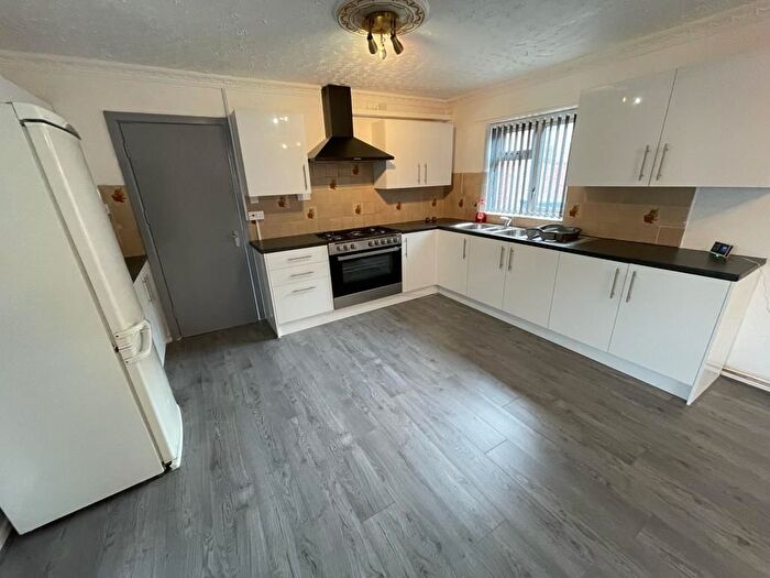 6 Bedroom Property To Rent In Holbrook Lane, Coventry, CV6
