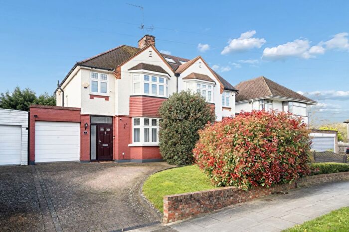 3 Bedroom Semi Detached House For Sale In Lyncroft Avenue, Pinner, HA5
